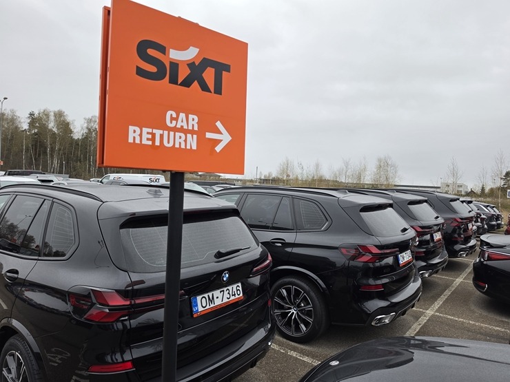 Sadarbībā ar auto nomu «SIXT Latvija» apceļojam svētku Latviju - BMW X5 no 60 eiro dienā 391004