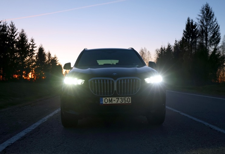 Sadarbībā ar auto nomu «SIXT Latvija» dodamies uz Dagdas tirgu - BMW X5 no 60 eiro dienā 391162