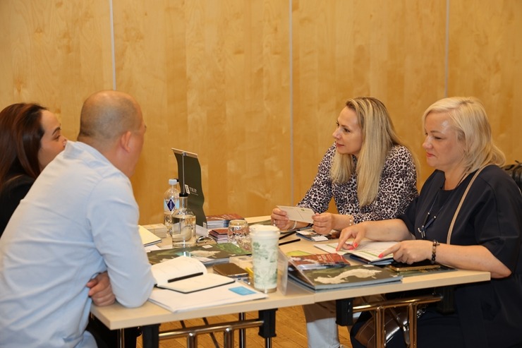 Kontaktbirža «TTR Baltic May 2026» pulcē tūrisma firmas viesnīcā «Radisson Blu Latvija Conference & Spa Hotel» 391312