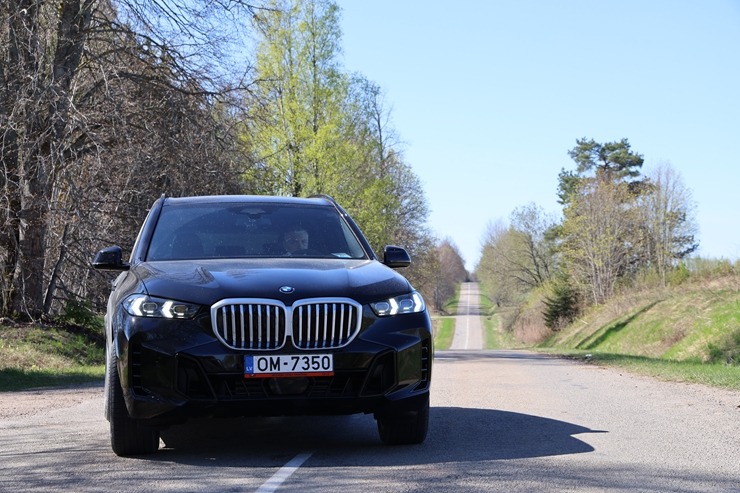 Sadarbībā ar auto nomu «SIXT Latvija» apceļojam Latvijas pavasari - BMW X5 no 60 eiro dienā 391331