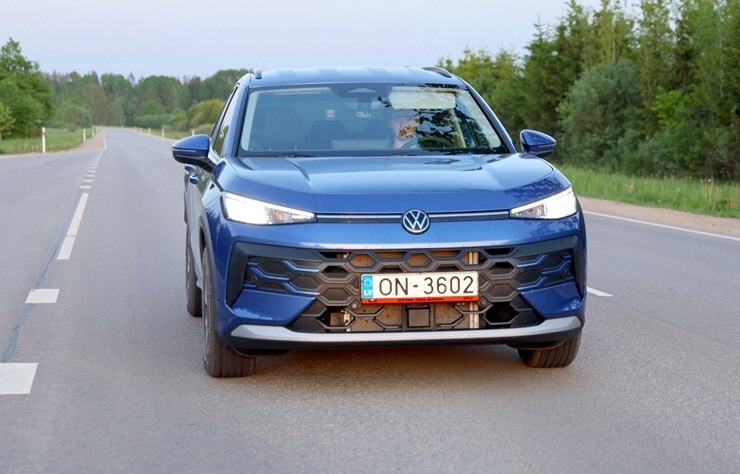 Sadarbībā ar auto nomu «SIXT Latvija» ceļojam no lidostas uz Latgali  - jaunais VW T-Roc no 27 eiro dienā 391981
