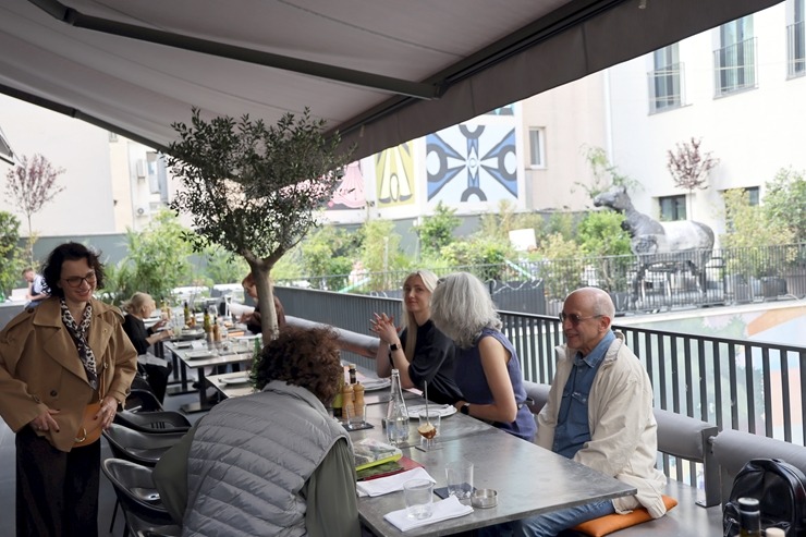 Sadarbībā ar «airBaltic» izbaudām pusdienas Belgradas viesnīcas «Hotel Indigo» terases restorānā «Cveće zla» 392333