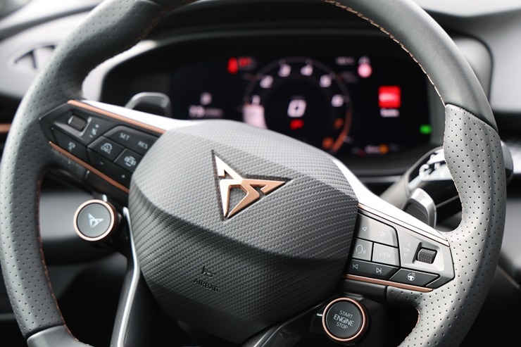 Sadarbībā ar «SIXT Latvia» un «Cupra Formentor» (no 29 eiro dienā) apceļojam Latviju 394443