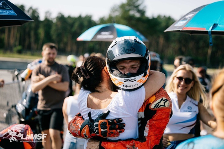 Somu motosportisti labo Biķernieku trases rekordu 394922