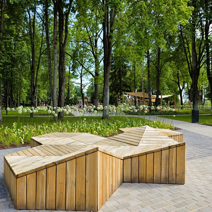 Iespaidīgas pārvērtības - Jēkabpilī atklāts atjaunotais Krustpils parks 394939