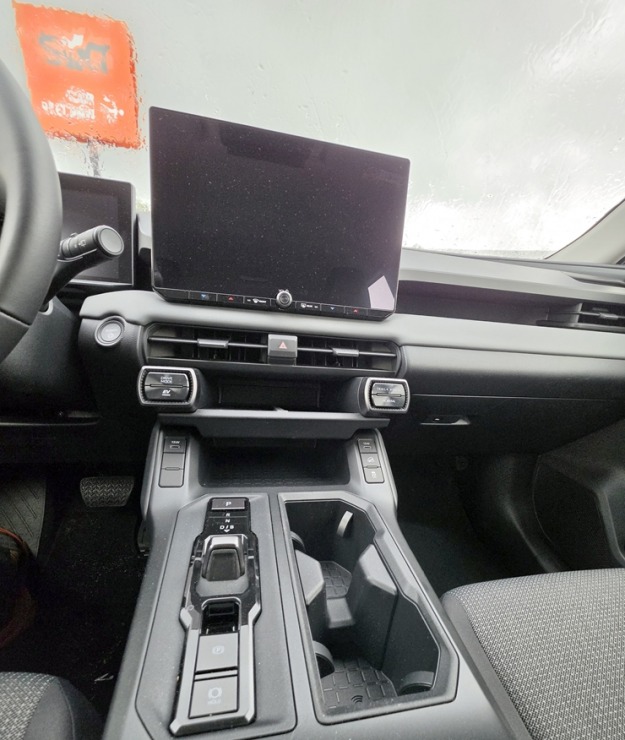 Apceļojam Latviju sadarbībā ar «SIXT Latvia» un «Toyota RAV4» (no 30 eiro dienā) 395833