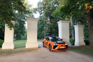 Sadarbībā ar «SIXT Latvia» un «Lexus RZ 500e» (no 855 eiro mēnesī) apceļojam Krustpili un Preiļu novadu 8