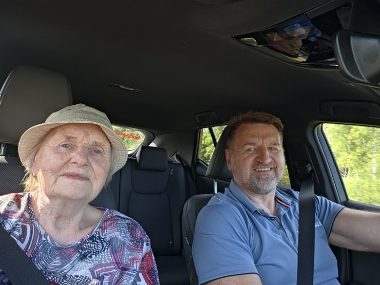 Apceļojam Latviju sadarbībā ar «SIXT Latvia» un «Lexus RZ 500e» (no 850 eiro mēnesī) 396072