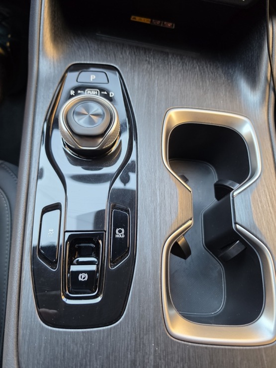 Apceļojam Latviju sadarbībā ar «SIXT Latvia» un «Lexus RZ 500e» (no 850 eiro mēnesī) 396065