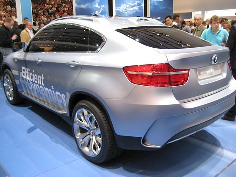 BMW X6 - jaunums 18739