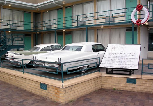 Piektajā pozīcijā ir viesnīca Lorraine Motel, kura atrodas Menfisā (ASV): šeit tika nogalināts Martind Luters Kings 18858
