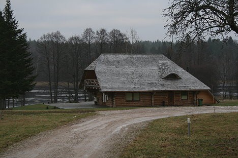 Svinībām viesu nams var vienlaicīgu uzņemt līdz 30 cilvēkiem 20093