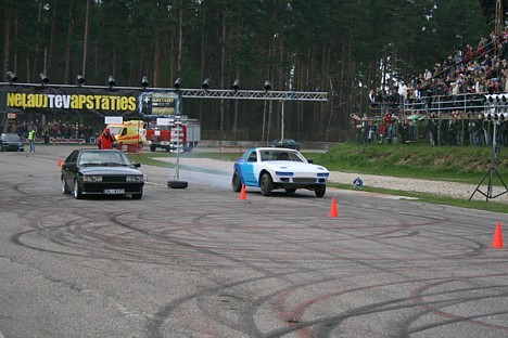 Uz starta bija sporta automašīnas no Latvijas, Lietuvas un Igaunijas. Ļoti spēcīgi šajā gadā ir lietuviešu sportisti 21703