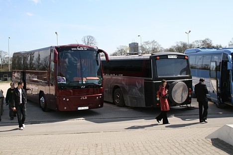 Sūtiet uz Travelnews.lv redakciju savus piedzīvojumus ar svētku autobusiem! Publiskoto rakstu autors saņem 5 LVL vai dāvanu karti no Party bus 21959