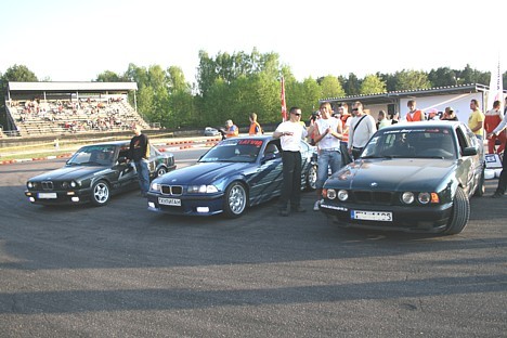 Visi trīs BMW šoreiz izcīna godalgas 22279