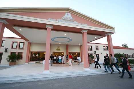 Gellina village viesnīca, kurai ir milzīga privātā teritorija un pludmale 22352