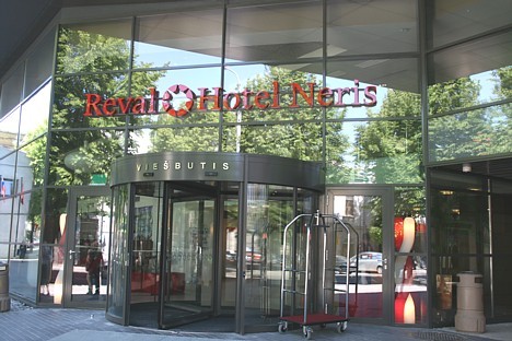 Sīkāka informācija par Reval Hotels viesnīcām - www.revalhotels.com 23245