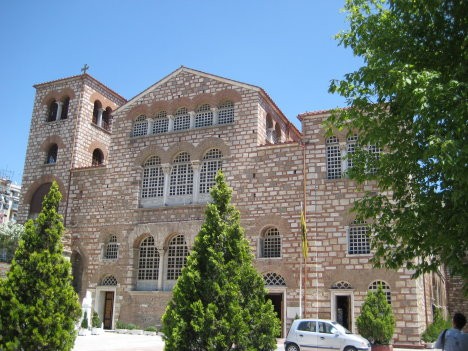 Svēta Demetra bazilika atrodas pašā pilsētas Saloniki centrā 23552