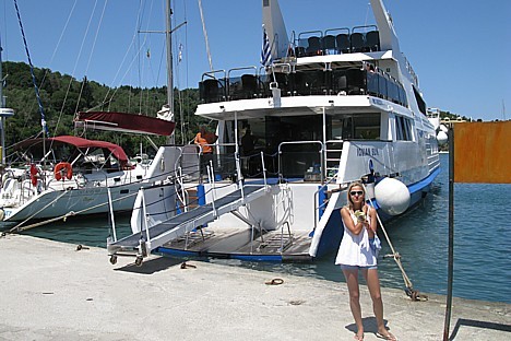 Tūroperators Tez Tour piedāvā ekskursijas arī pa citām salām – Paxi un Antipaxi 23584