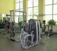 Viesnīcā atrodas arī fitnesa centrs. Moderni iekārtotajā trenažieru zālē strādā tikai pieredzējuši, kvalificēti treneri 17