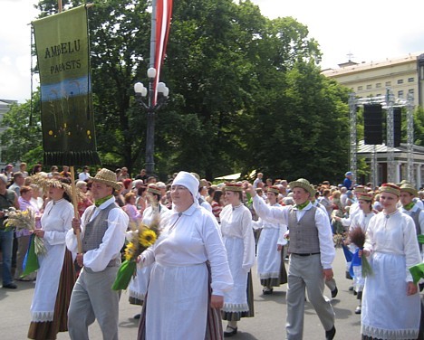 20080707-dziesmu svetku gajiens 855 24198