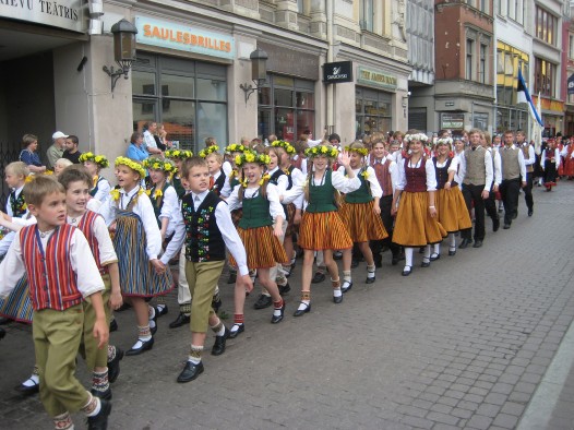 20080707-dziesmu sveetku gaajiens 189 24255