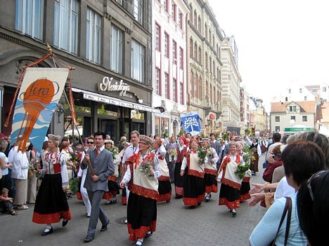 20080707-dziesmu sveetku gaajiens 325 24315