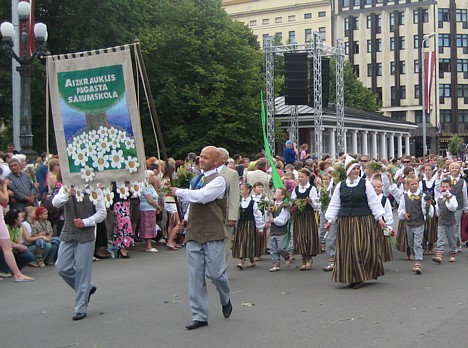 20080707-dziesmu sveetku gaajiens2 092 24386