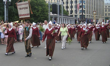 20080707-dziesmu sveetku gaajiens2 241 24521