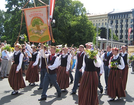 20080707-dziesmu sveetku gaajiens2 377 24629