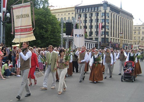 20080707-dziesmu sveetku gaajiens2 387 24633