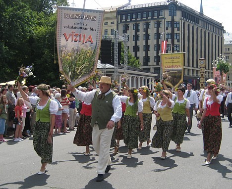 Kalsnavas sieviešu vokālais ansamblis 