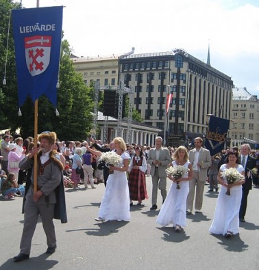 20080707-dziesmu sveetku gaajiens2 710 24810