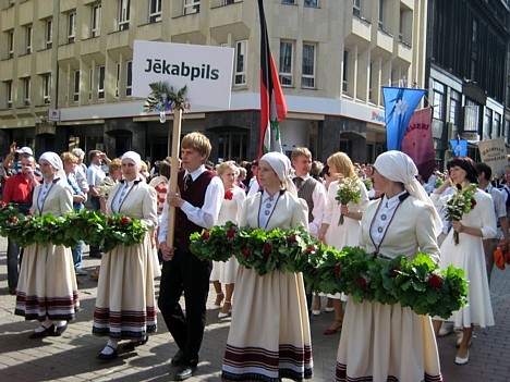 20080707-dziesmu sveetku gaajiens2 1312 24836