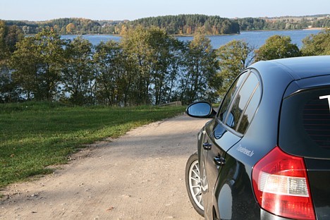 Zarasai apvidus ir bagāts ar ezeriem un rudens apskāvienos tie mirdz kā sapņu vannas 28071