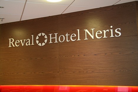 2008.gada 17.marta durvis ir vēra jaunākā Reval Hotel ķēdes viesnīca - Reval Hotel Neris, Kauņas centrā 28101
