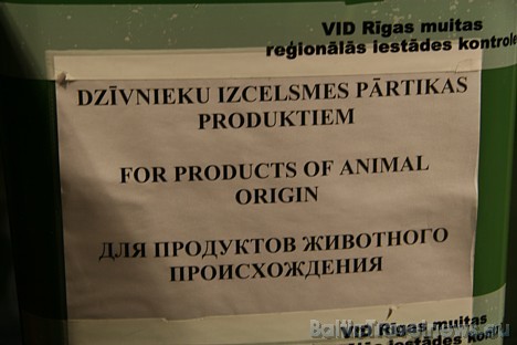 Gada laikā Rīgas lidostas PVD sanitārā robežinspekcija konfiscē vairākās tonnas pārtikas produktu 28773