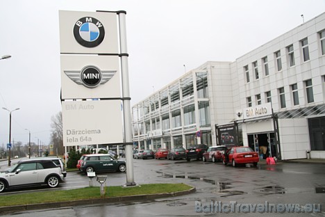 BMW zīmola un luksus automašīnu cienītāji var iepazīties ar pirmajiem BMW 7.sērijas modeļiem, piemēram, BMW salonā BM Auto - www.bmauto.lv 28898