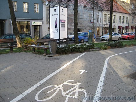 Viļņas vecpilsēta un pilsētas centrs ir pieejams ne tikai tūristiem, kas vēlas pastaigājoties baudīt skaisto pilsētu, bet arī tiem, kas ceļo ar divrit 29013