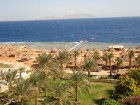 Patiesībā Šarm el Šeihā ir plašs klāsts viesnīcu ar skaisti iekoptām teritorijām – zālājiem, baseiniem, oāzēm, plašām pludmalēm un lieliskām dabas ain 2