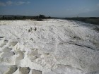 Baltās kalcijas karbonātu slāņu terases 9