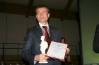 Balva tika pasniegta Reval Hotels mārketinga direktoram Artūram Stikutam (Foto: TAVA) 6