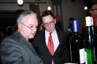 Vācijas vēstnieks Latvijā Detlefs Veigels (no labās) ir labs vīnu pazinējs 7