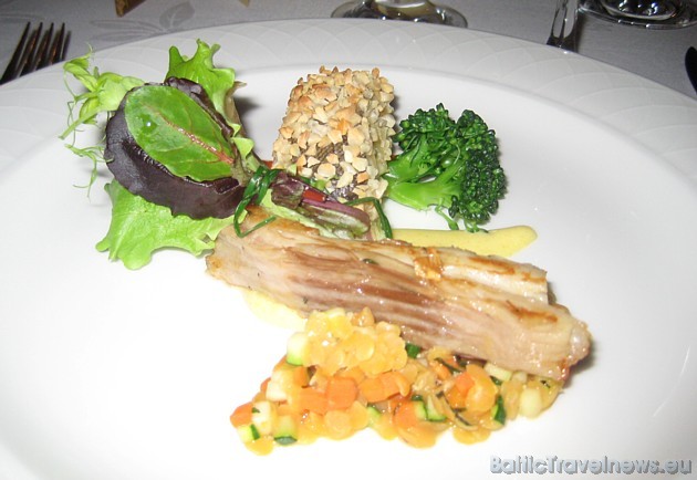 Restorāns Preatore piedāvā savā ēdienkartē arī savdabīgo zivi - raju, kā arī riekstos ceptu foreli 30900