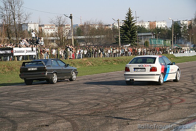 Klasiskā cīņa - BMW pret Audi 32639