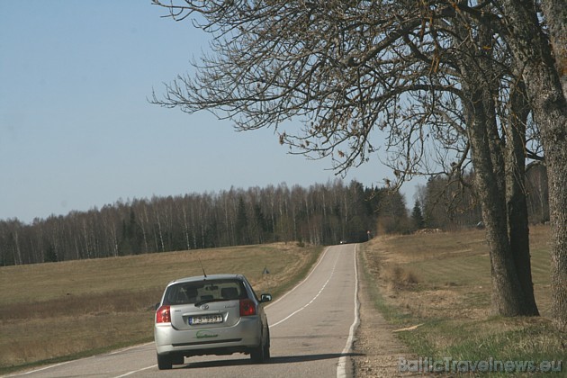 Šīs sacensības nebija īsts rallijs vai auto orientēšanās, tās vairāk bija skaistās Vidzemes iepazīšanās ceļojums 32670