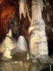 Stalaktītu un stalagmātu brīnumainās formas un krāsas 22