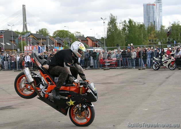 Jānis Rozītis šovā piedalījās ar Kawasaki 636R motociklu 33004