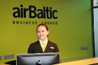 Pasažieriem, kas ielido no citām valstīm ārpus Šengenas valstīm, ir atsevišķa airBaltic Business Lounge telpa 17