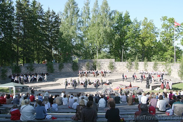 24.05.2009 Ikšķiles estrādē notika labdarības koncerts Pavasara sadancis 33542